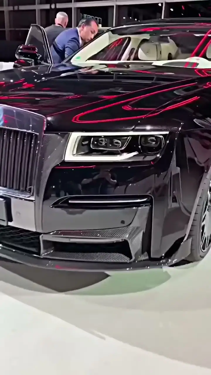 Original cover of First Brabus Rolls-Royce Ghost